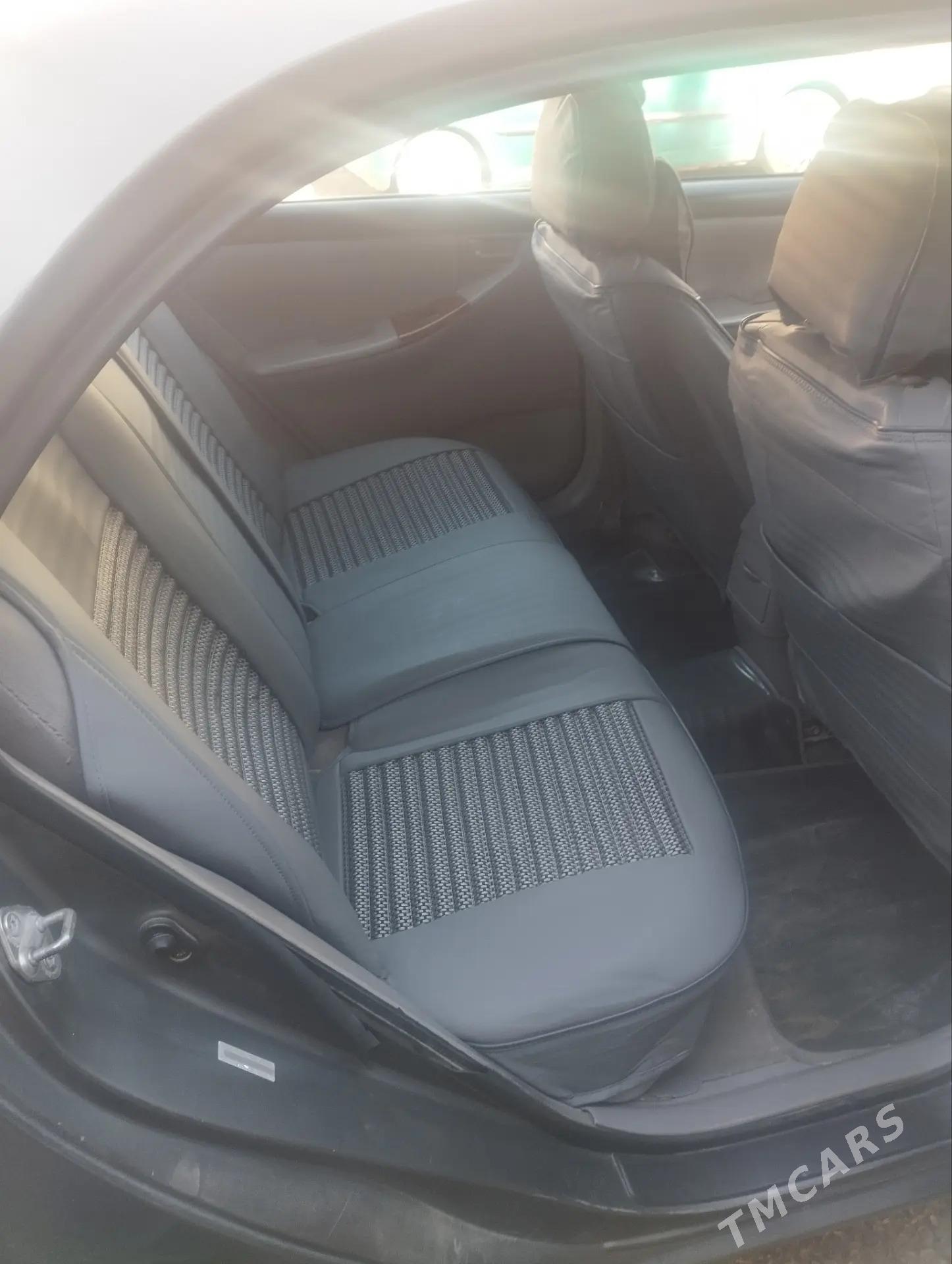 Toyota Corolla 2005 - 134 000 TMT - Дашогуз - img 5