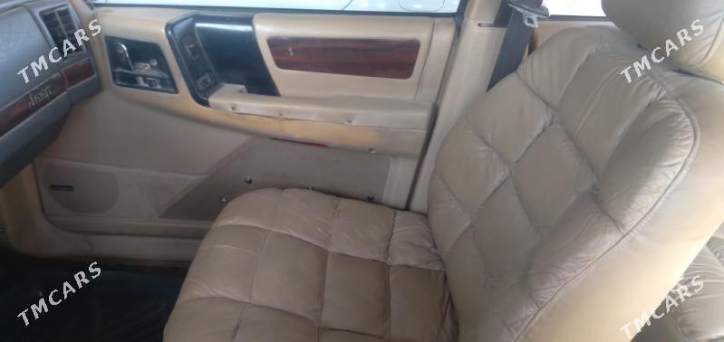 Jeep Grand Cherokee 1996 - 25 000 TMT - Гарабекевюл - img 2