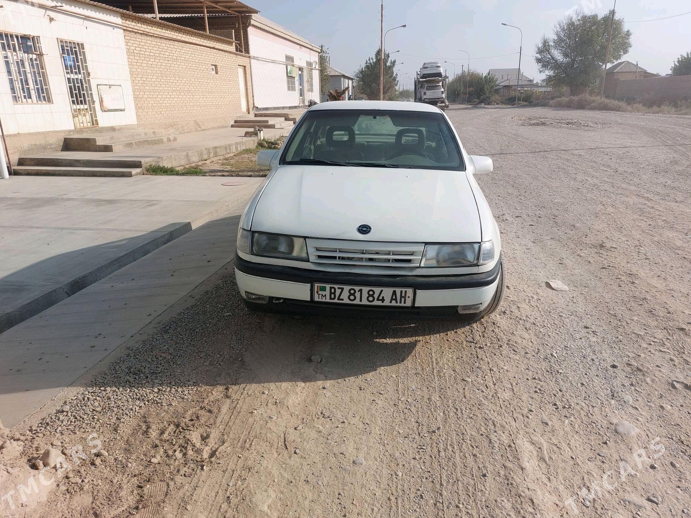 Opel Vectra 1992 - 35 000 TMT - Теджен - img 2
