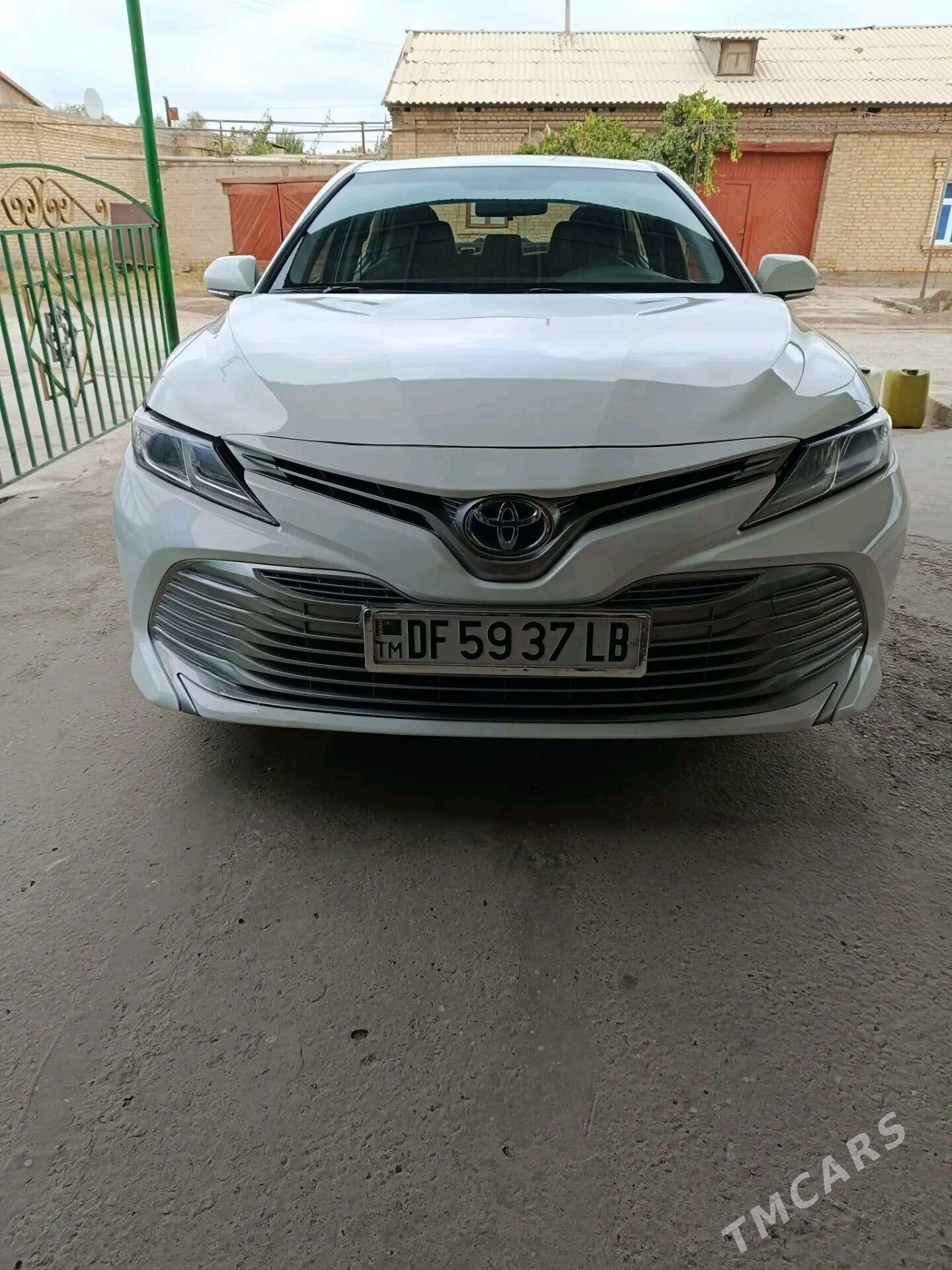 Toyota Camry 2021 - 260 000 TMT - Чарджоу - img 8