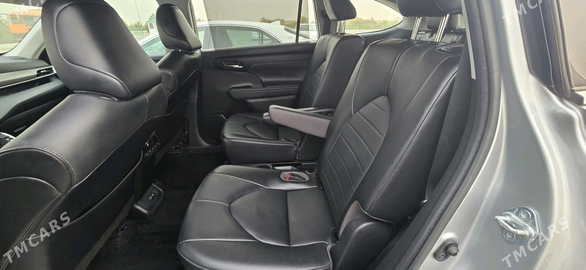 Toyota Highlander 2020 - 591 000 TMT - Ашхабад - img 6