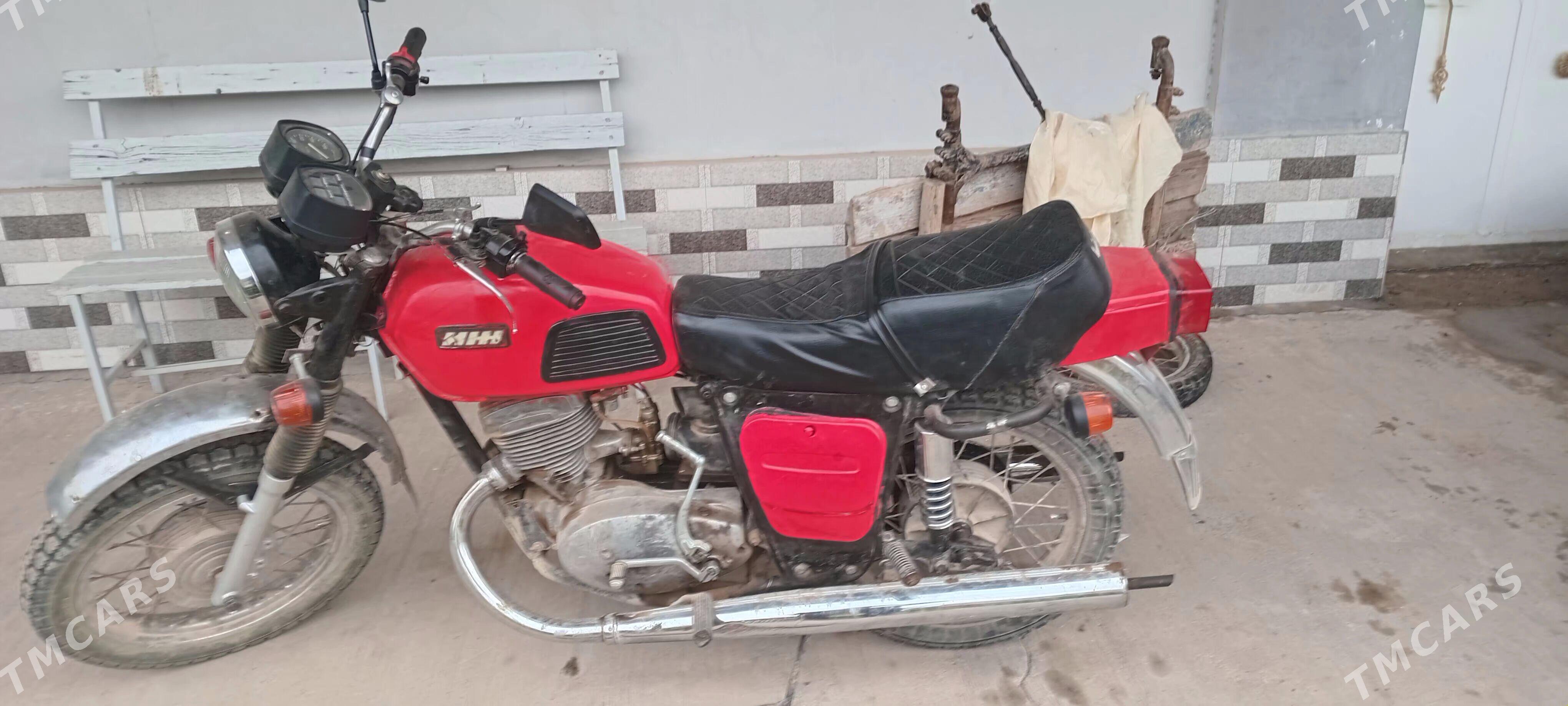 Iž Planeta 4 2025 - 10 000 TMT - Чарджоу - img 2