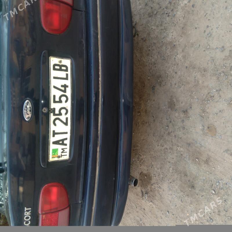 Ford Escort 1995 - 40 000 TMT - Türkmenabat - img 4