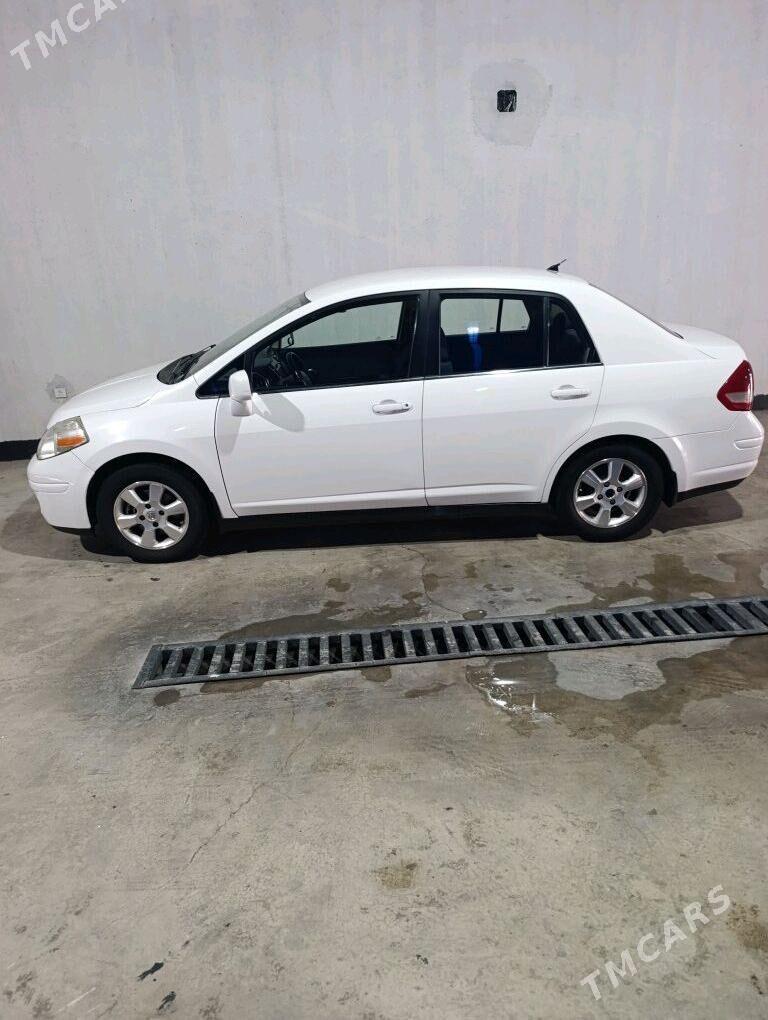 Nissan Versa 2008 - 119 000 TMT - Анев - img 8
