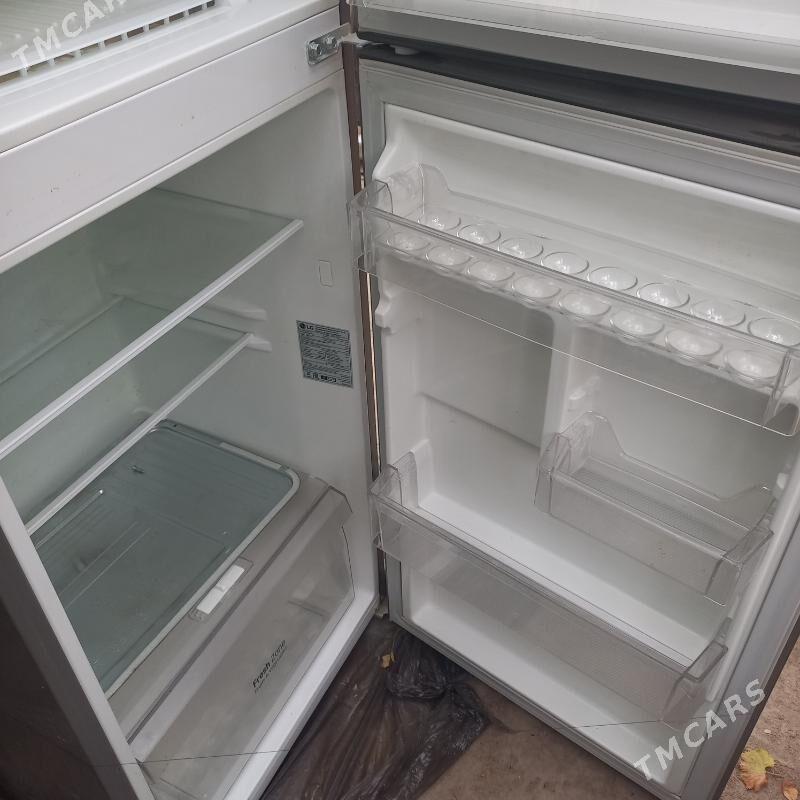 холодильник ,конд.Gree 9-1800м - Балканабат - img 3