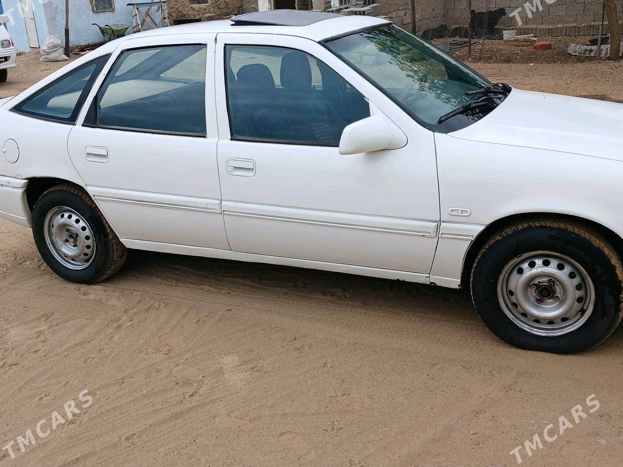 Opel Vectra 1992 - 25 000 TMT - Gökdepe - img 2