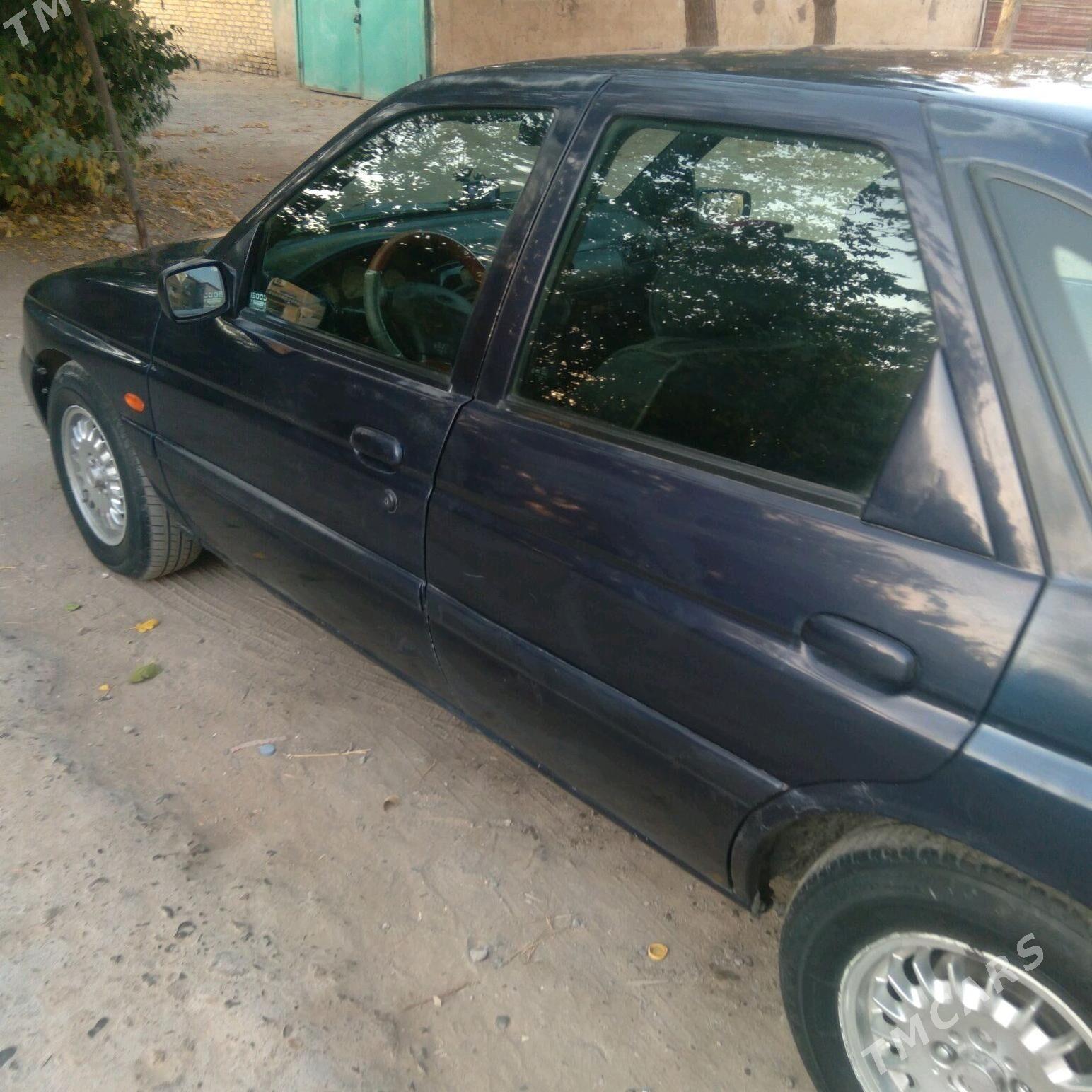 Ford Escort 1995 - 40 000 TMT - Türkmenabat - img 2