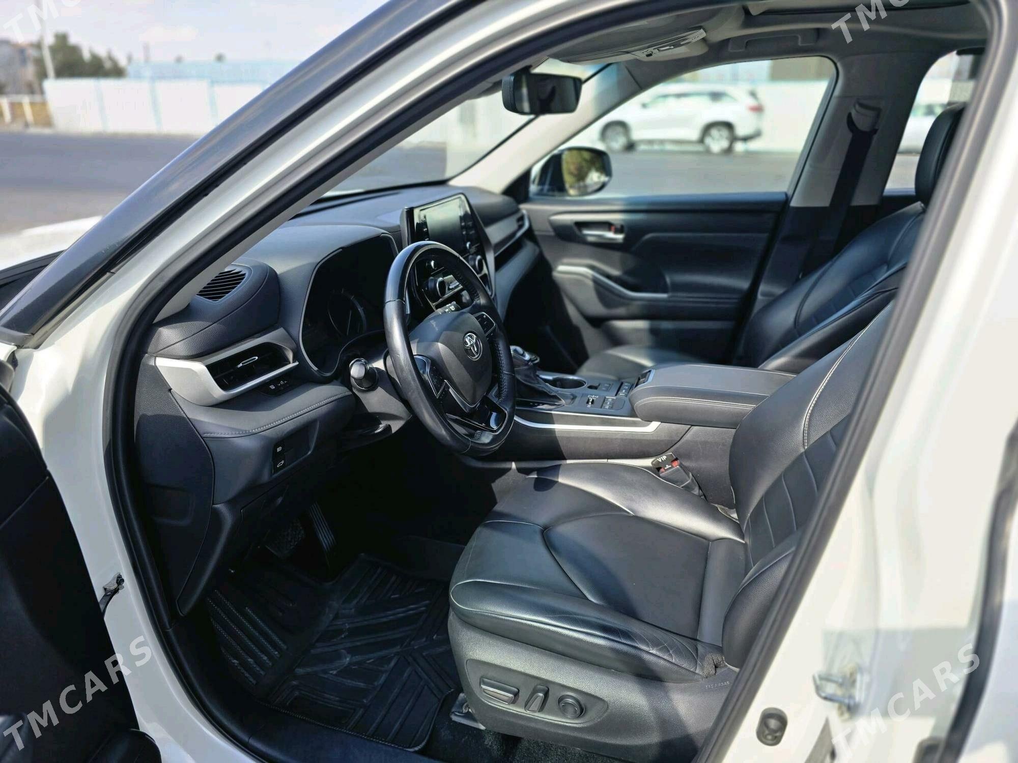 Toyota Highlander 2021 - 500 000 TMT - Мары - img 6