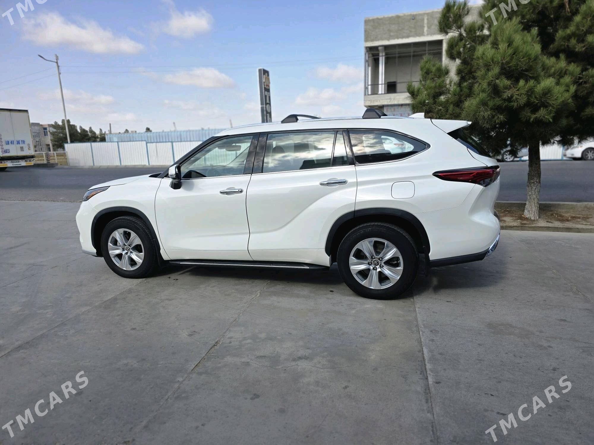 Toyota Highlander 2021 - 500 000 TMT - Мары - img 5