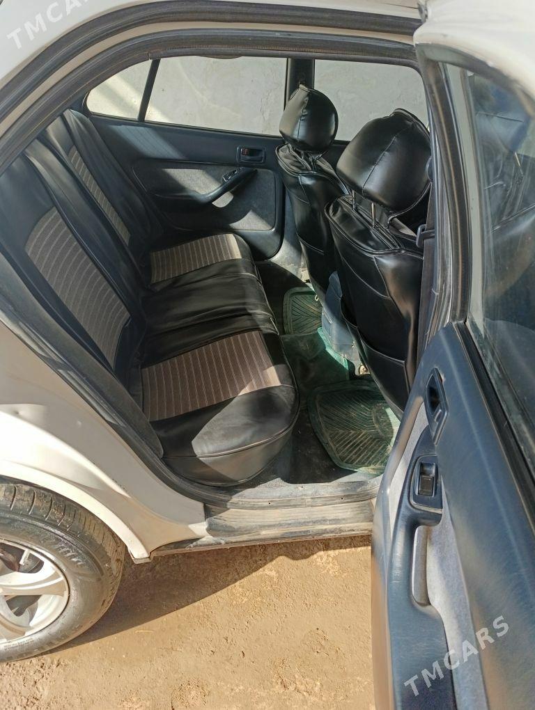 Toyota Camry 1993 - 85 000 TMT - Çärjew - img 6