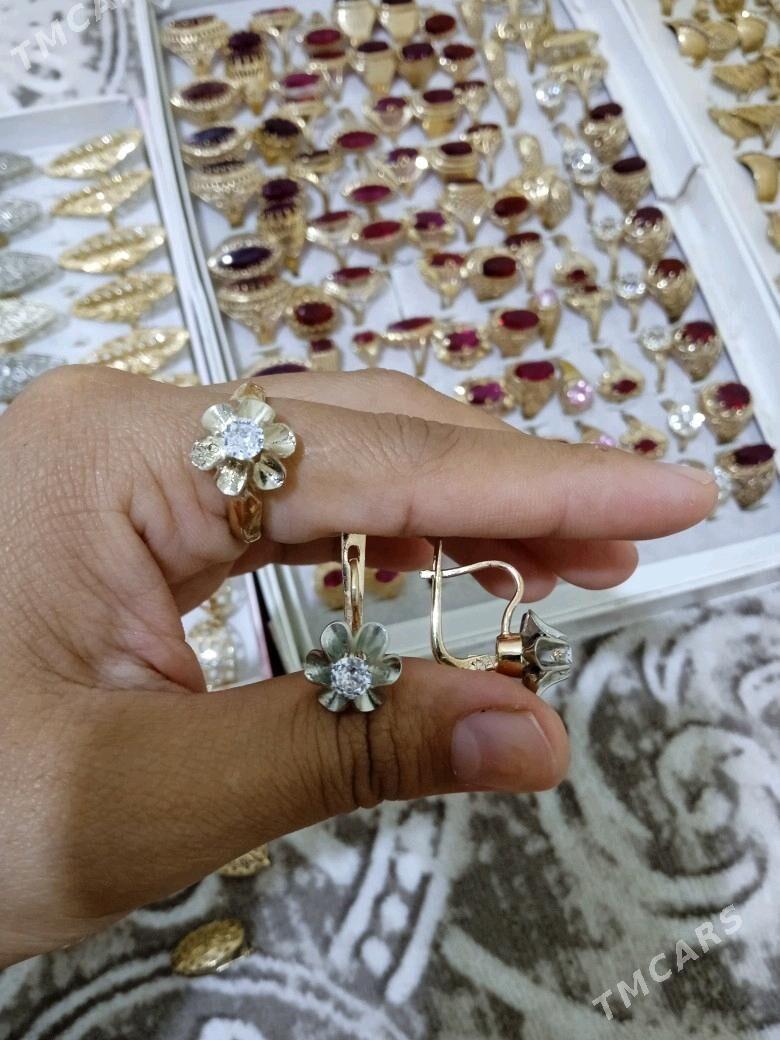 gyzyla menzes gulak halka yuzu - Ашхабад - img 2