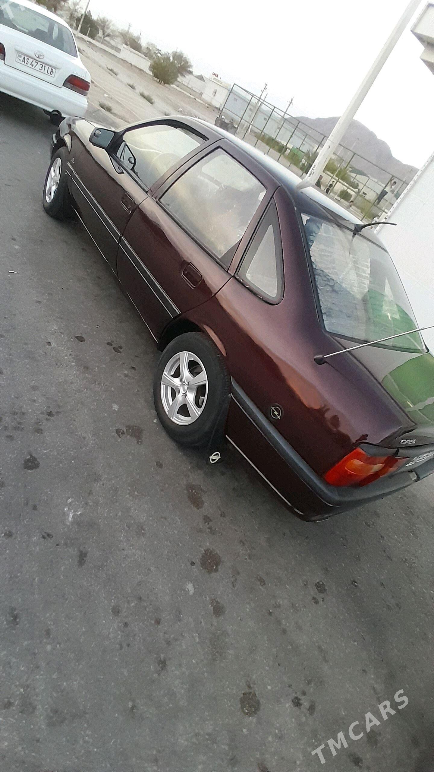 Opel Vectra 1991 - 25 000 TMT - Balkanabat - img 2