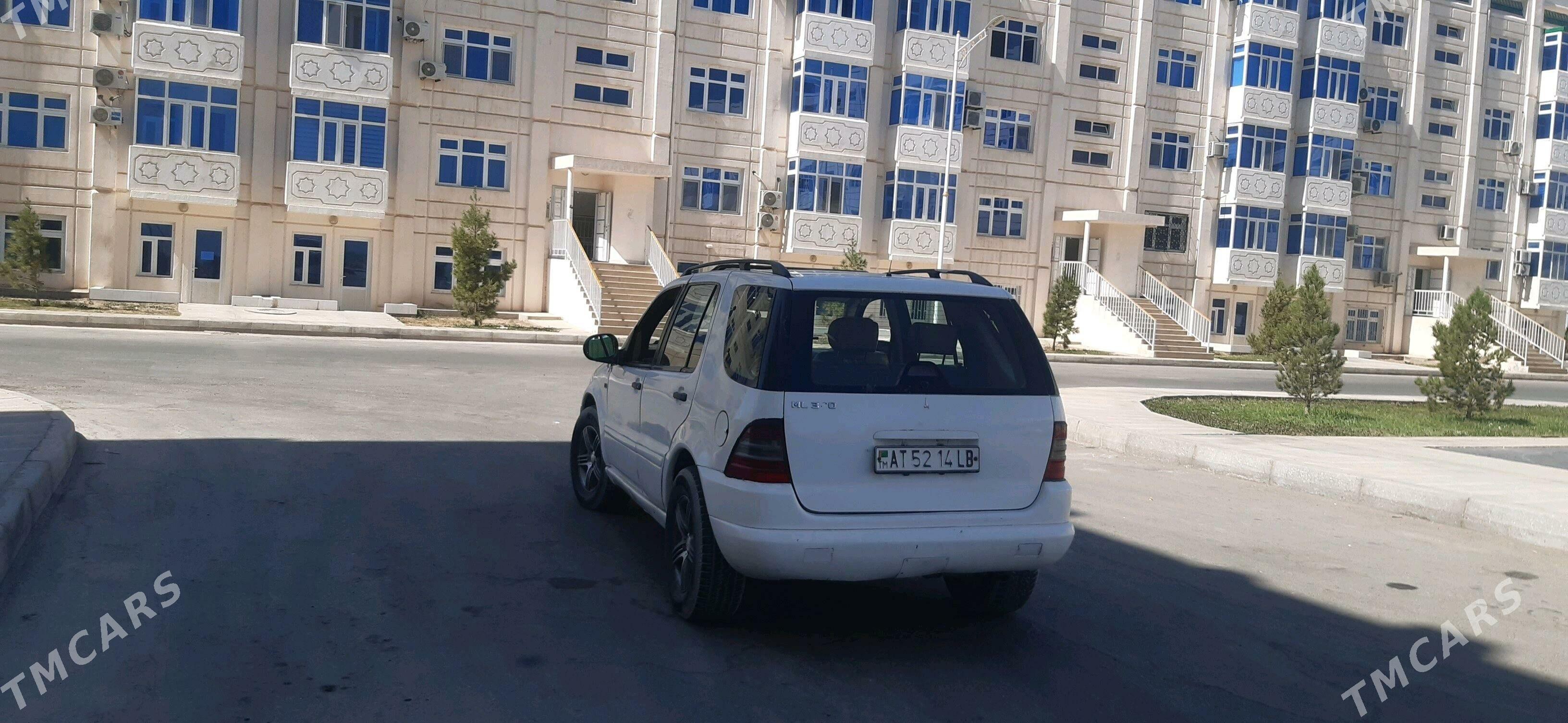 Mercedes-Benz E320 1999 - 80 000 TMT - Sakar - img 3