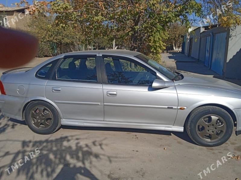 Opel Vectra 2000 - 70 000 TMT - Дашогуз - img 2
