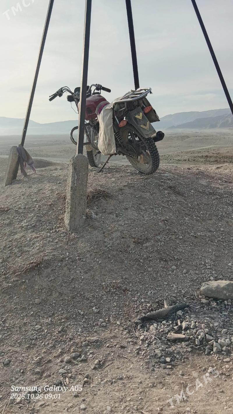 Fekon FK200-14G 2010 - 8 200 TMT - Bäherden - img 2