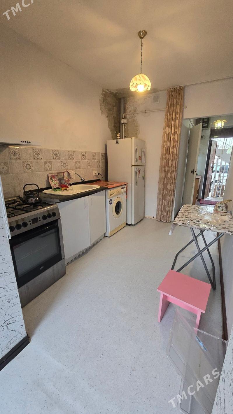 1-комн. 1-этаж  Центр - Ашхабад - img 4