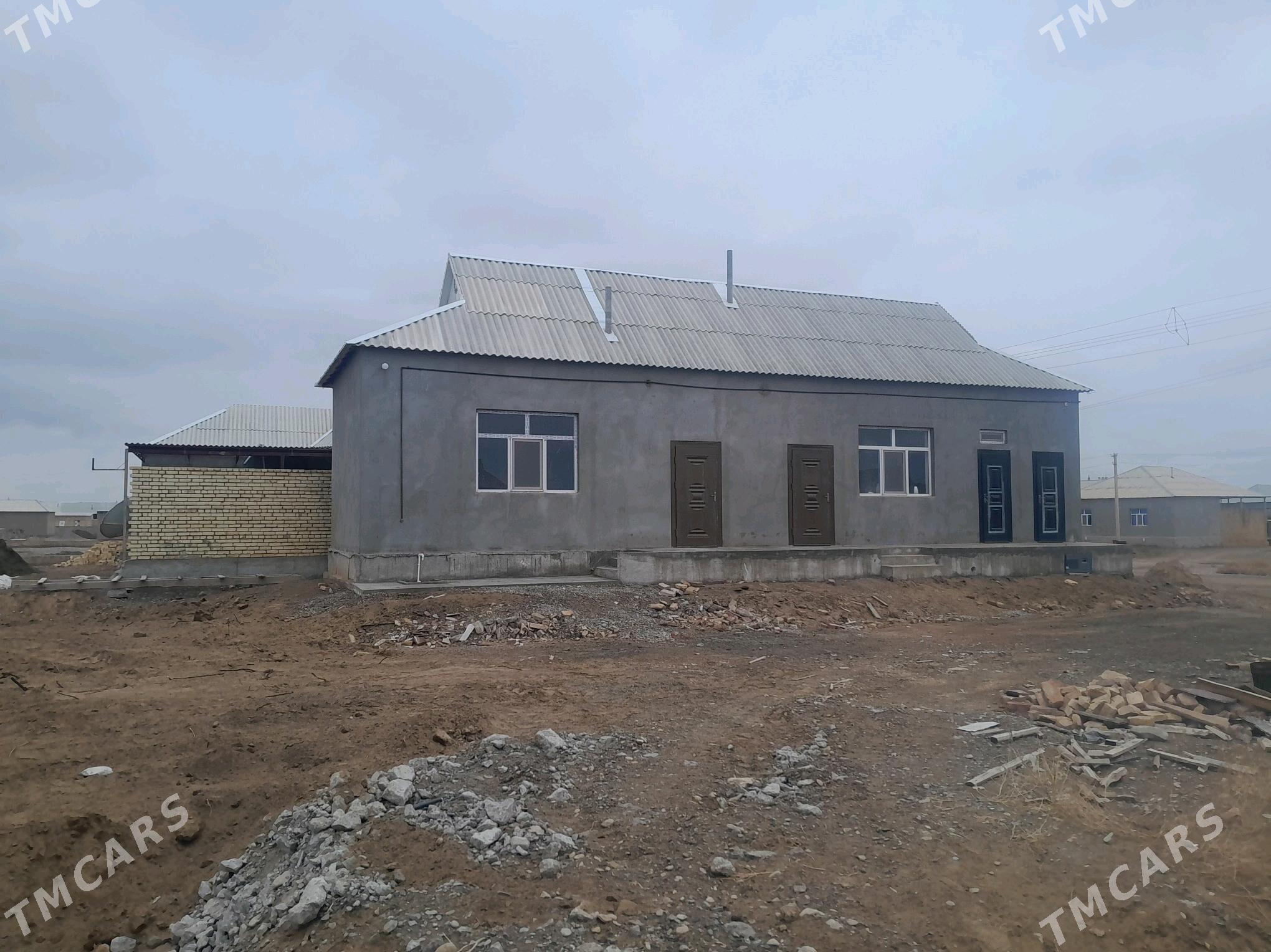 satlyk jaý - Теджен - img 2