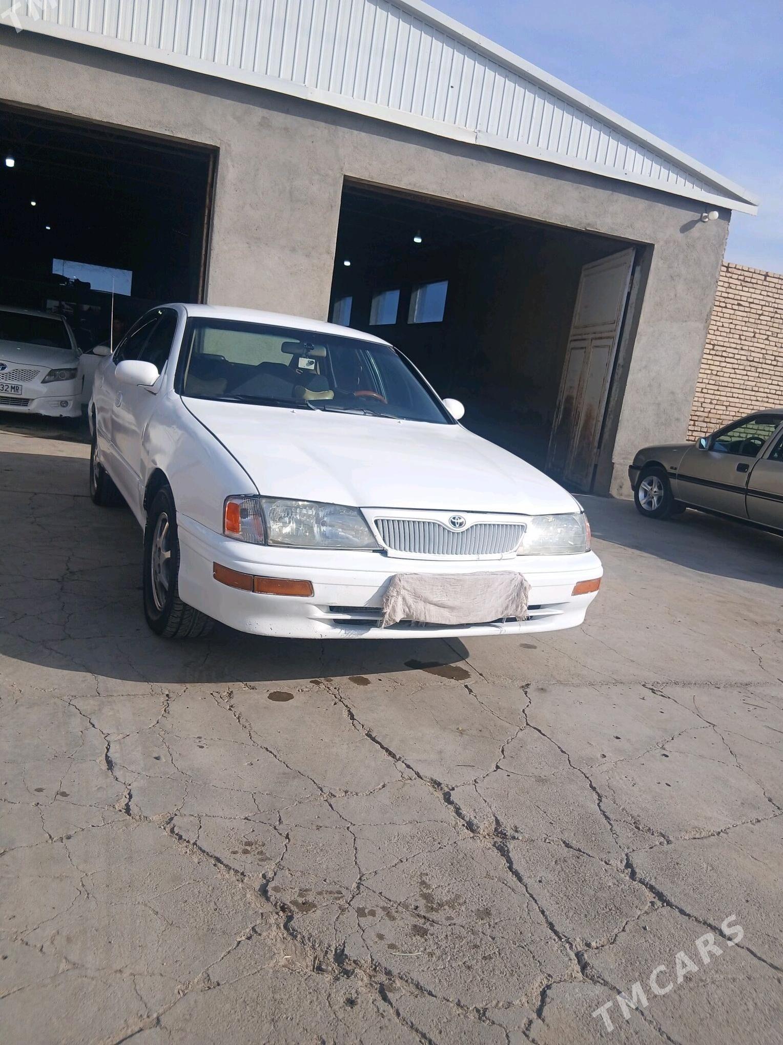 Toyota Avalon 1995 - 110 000 TMT - Türkmengala - img 2