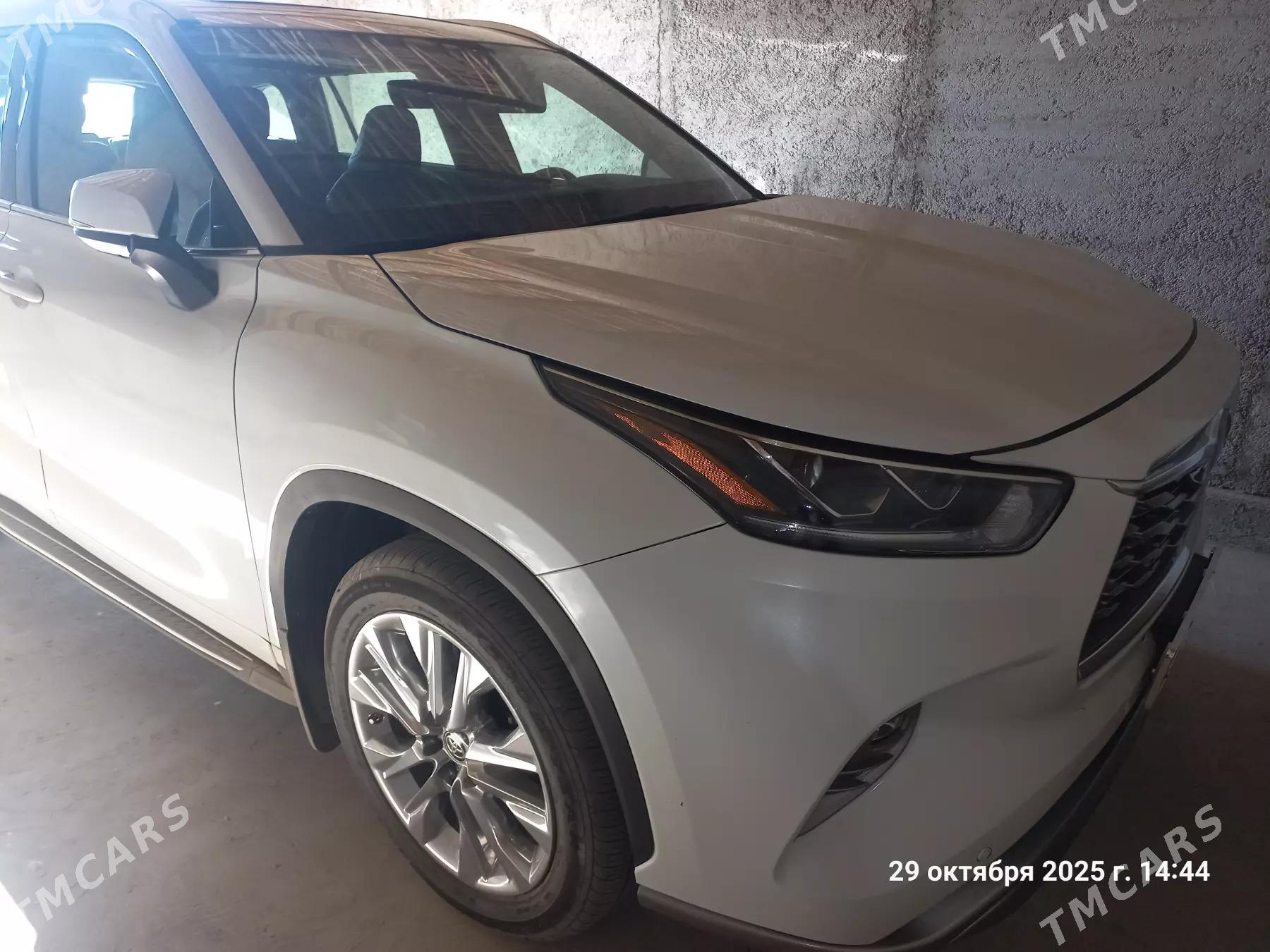 Toyota Highlander 2023 - 800 000 TMT - Акдепе - img 3