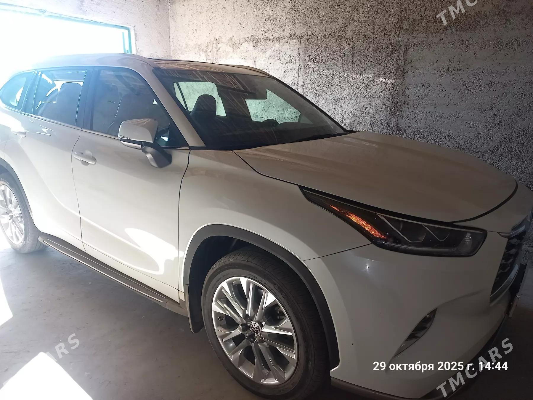 Toyota Highlander 2023 - 800 000 TMT - Акдепе - img 6