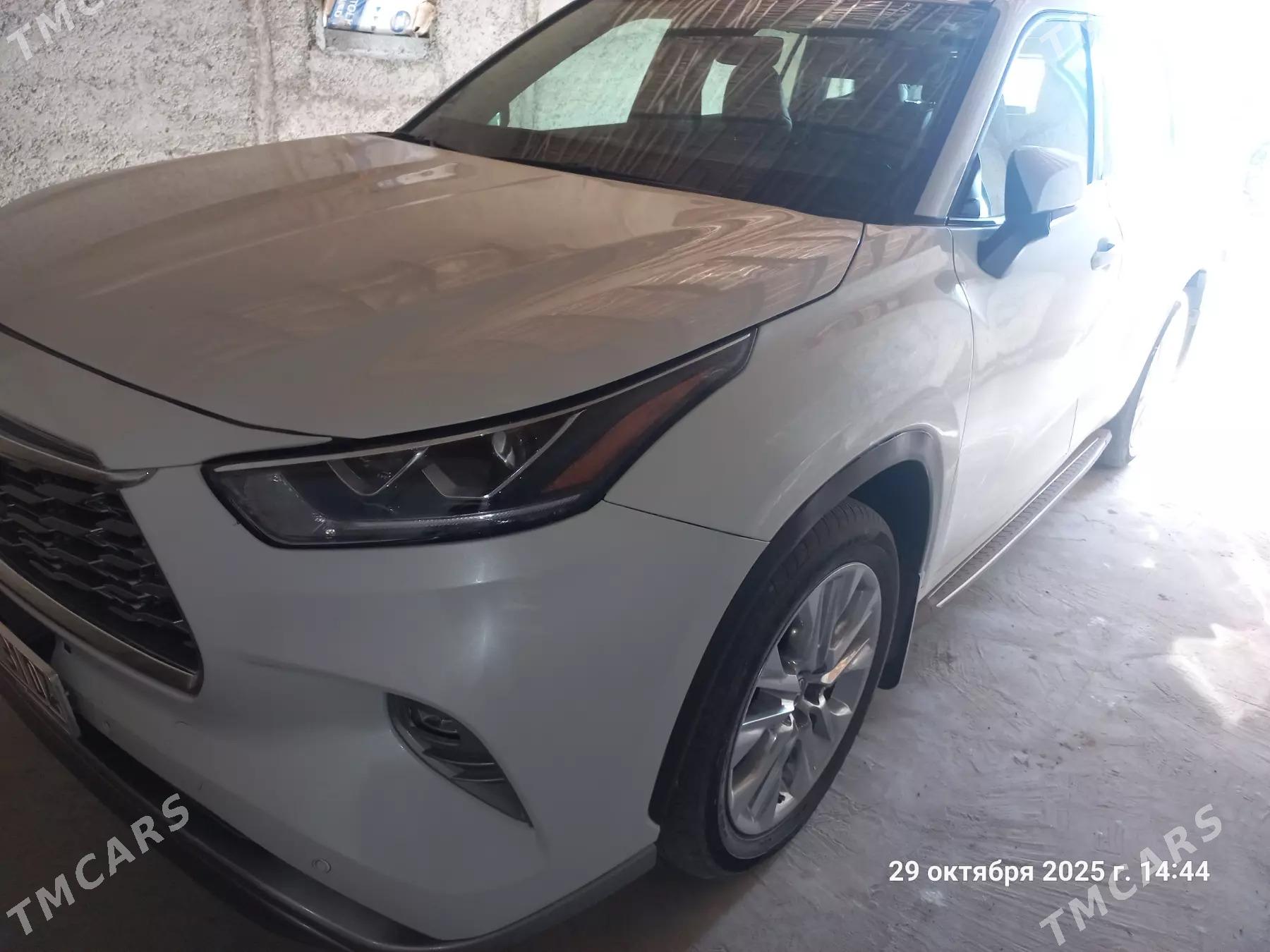 Toyota Highlander 2023 - 800 000 TMT - Акдепе - img 7
