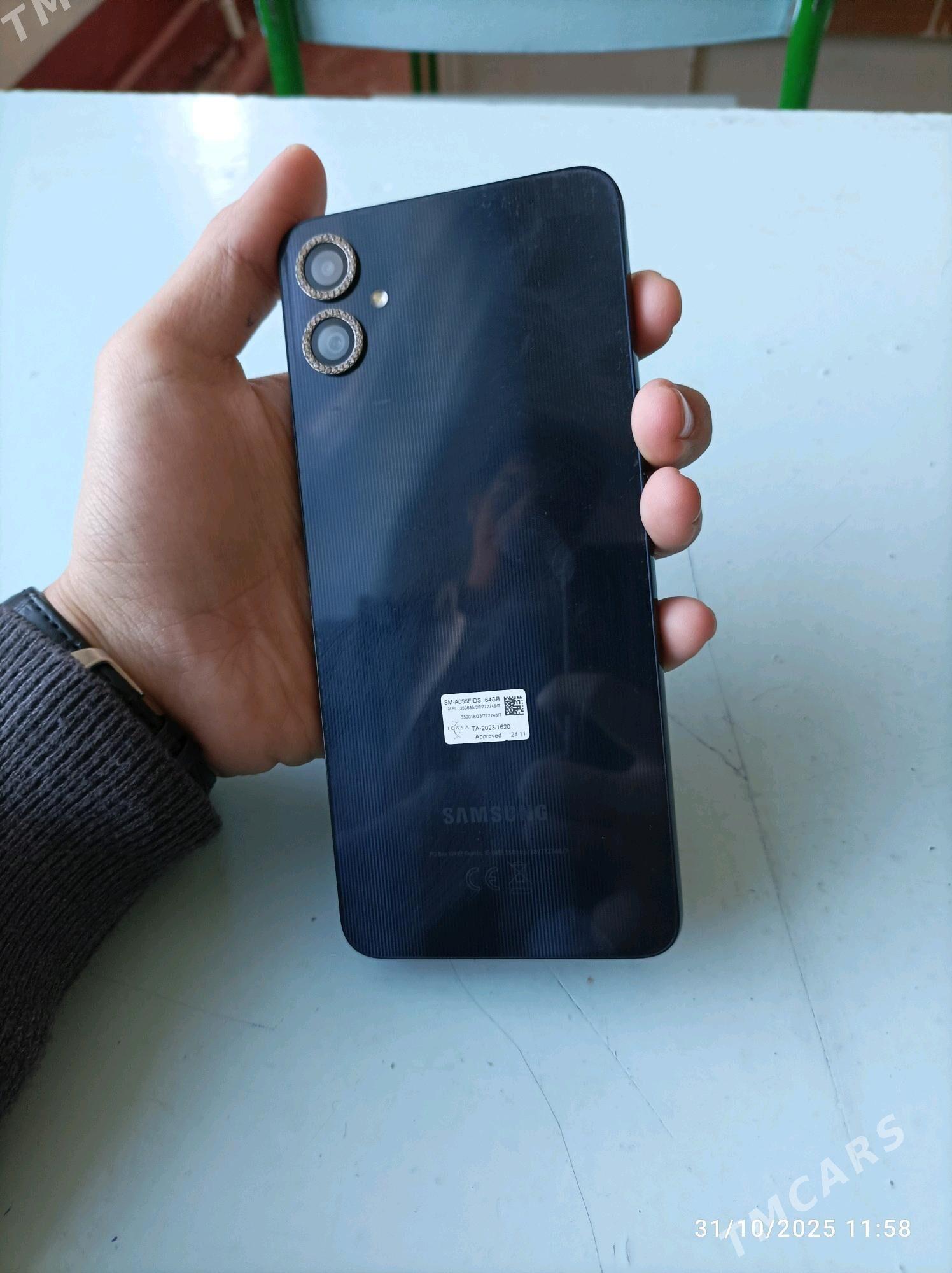 a05 64 - Gurbansoltan Eje - img 2