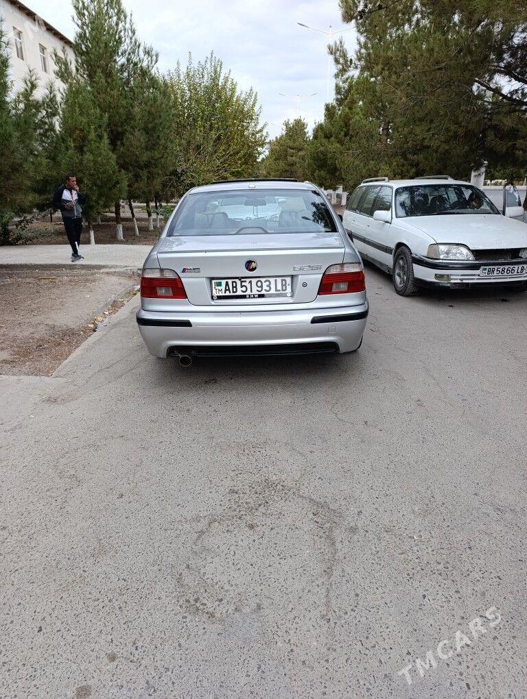 BMW 525 2000 - 125 000 TMT - Туркменабат - img 3