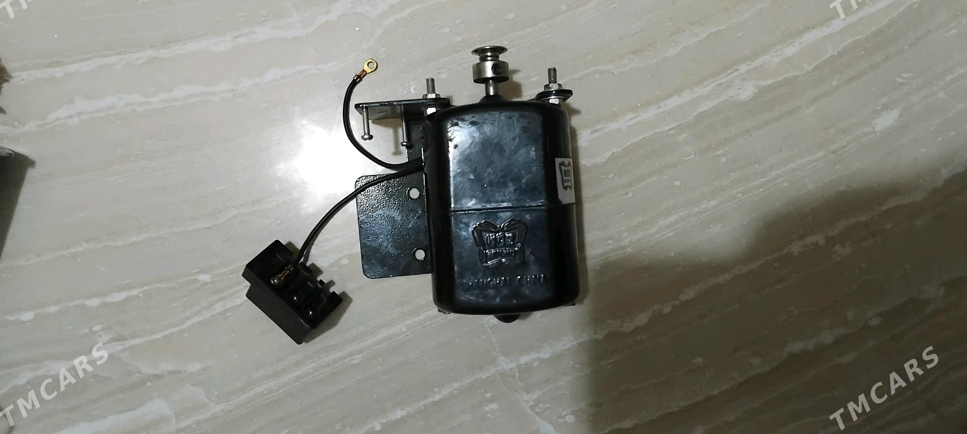 электро моторчик. швейной шаши - Hitrowka - img 2