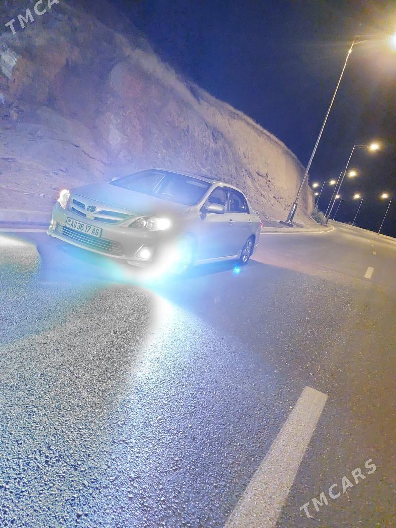 Toyota Corolla 2013 - 225 000 TMT - Aşgabat - img 1