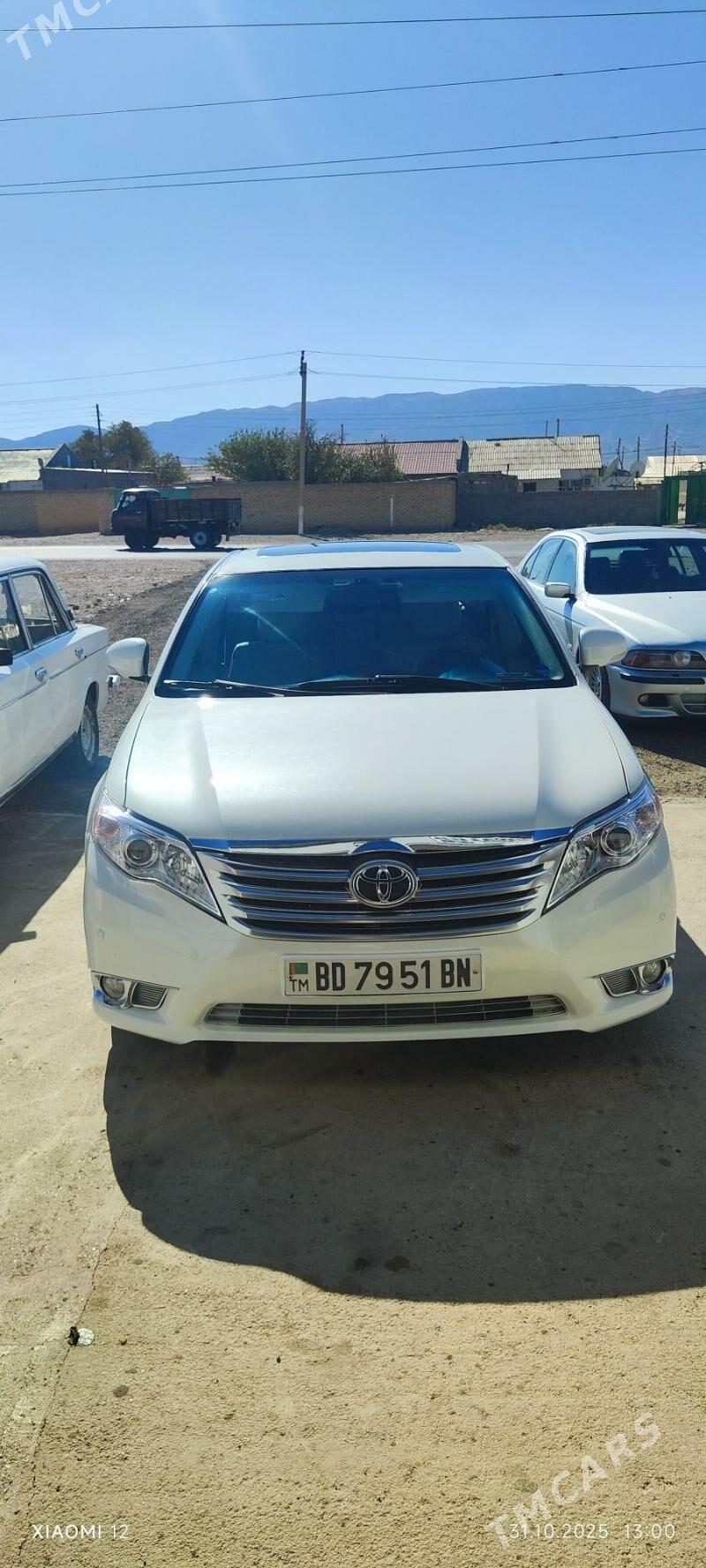 Toyota Avalon 2011 - 330 000 TMT - Гызыларбат - img 5