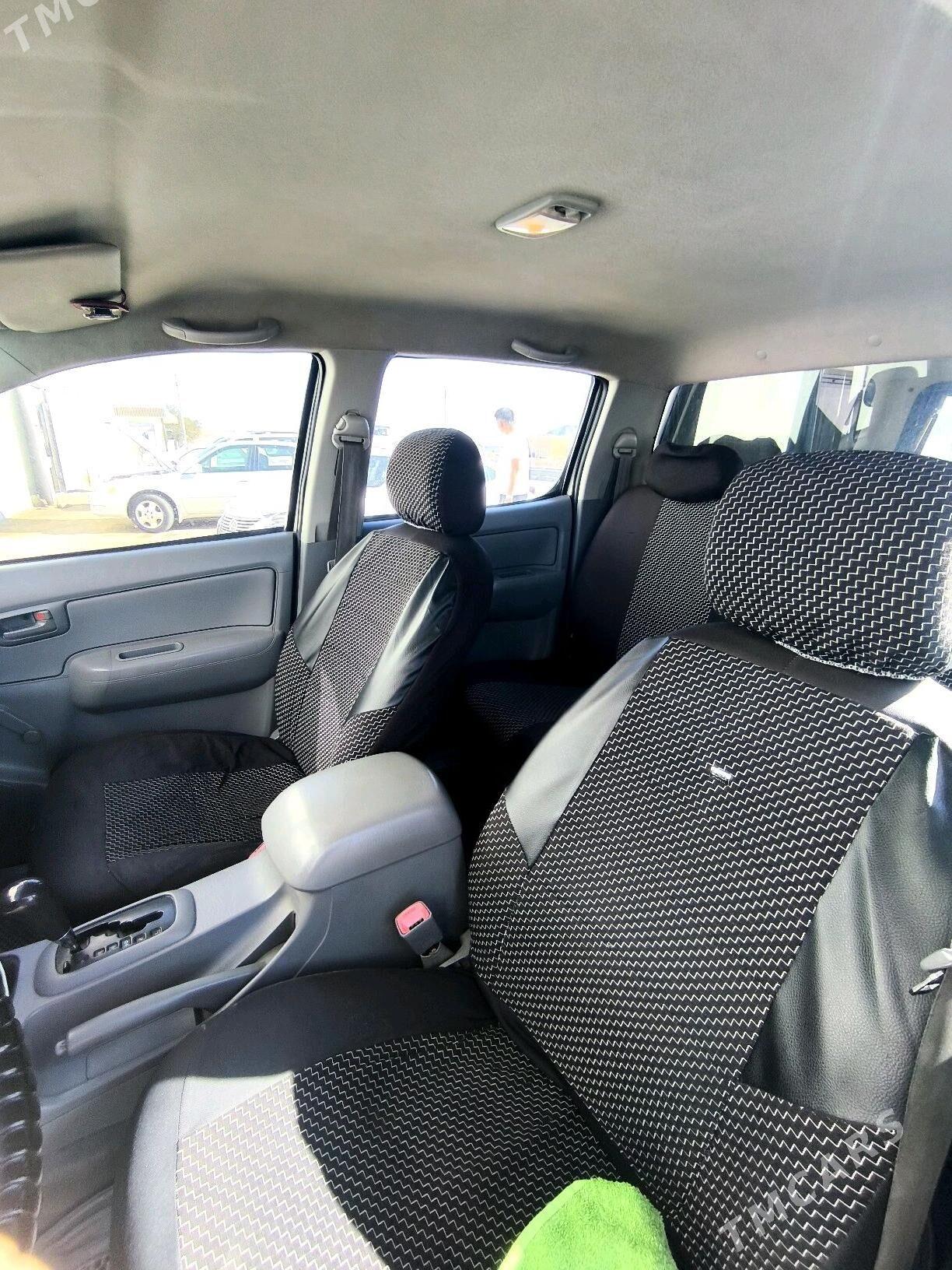 Toyota Hilux 2008 - 265 000 TMT - Türkmenbaşy - img 6