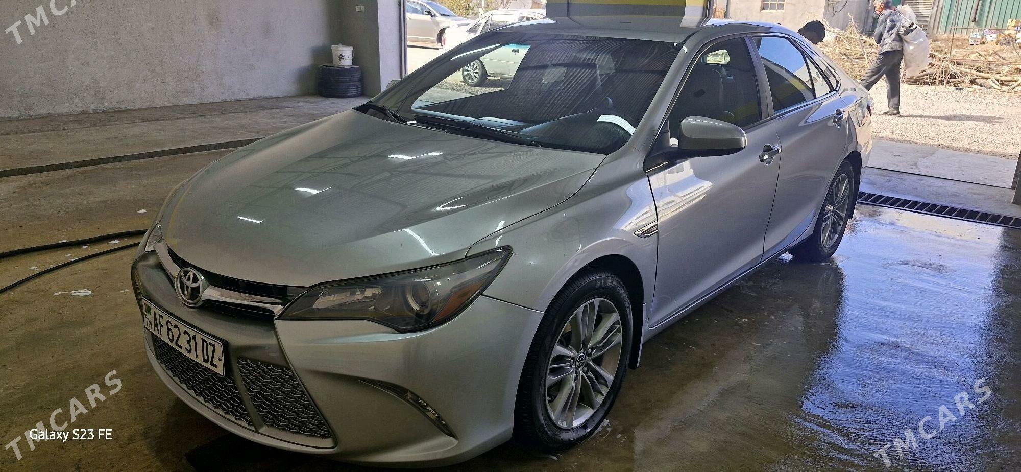 Toyota Camry 2017 - 285 000 TMT - Дашогуз - img 2