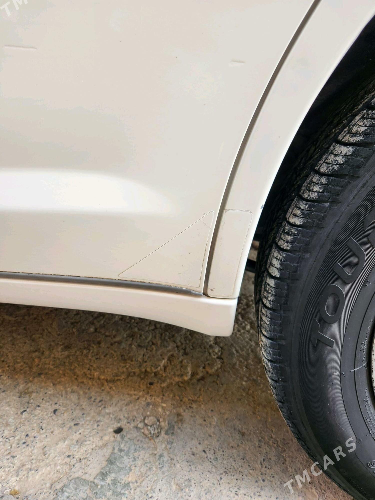 Toyota Avalon 2003 - 260 000 TMT - Туркменгала - img 4