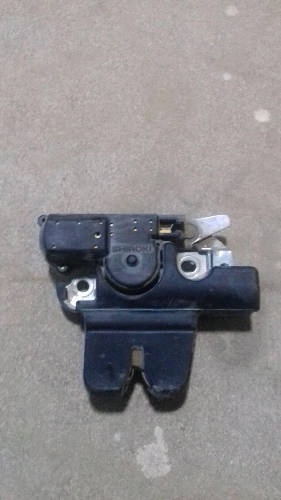 Bagaj zamok camry 150 TMT - Murgap - img 2