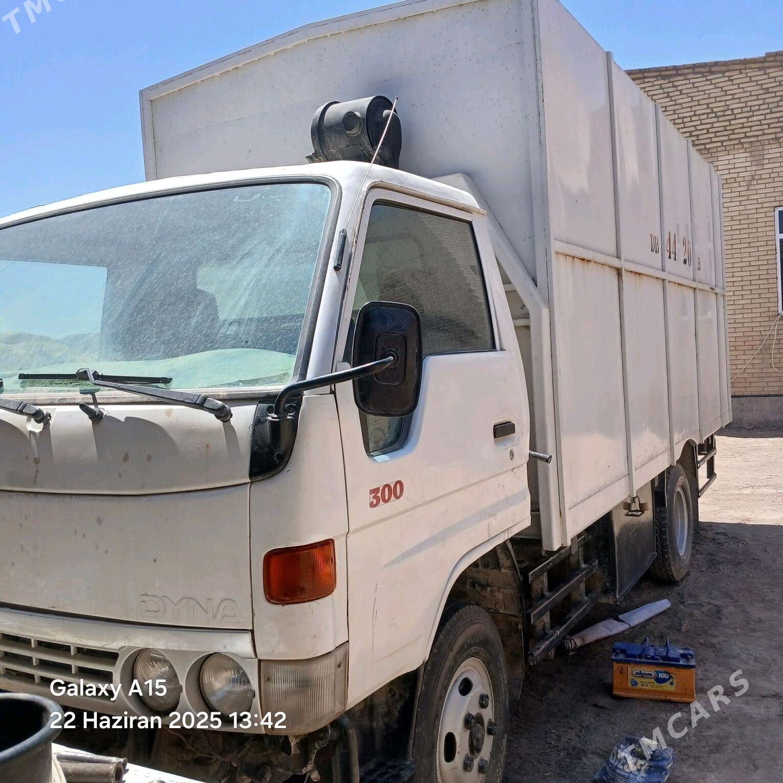 Forland H3 1998 - 100 000 TMT - Türkmenabat - img 3