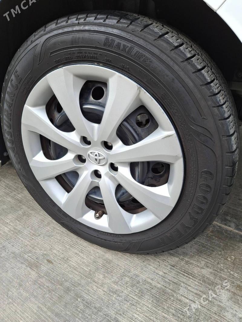 Toyota Corolla 2020 - 256 000 TMT - Aşgabat - img 6