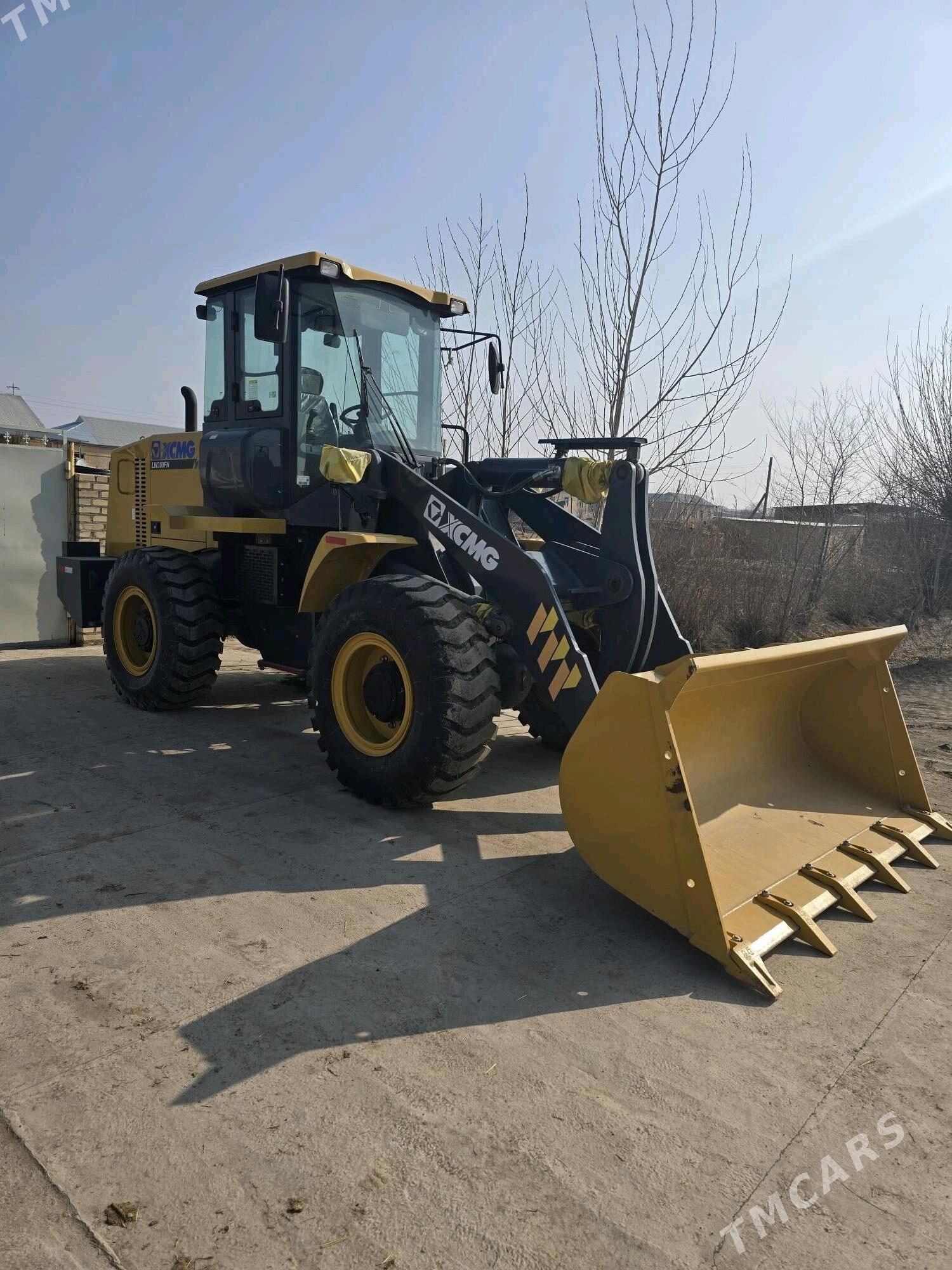 XCMG LW300F 2025 - 680 000 TMT - Garabekewül - img 1