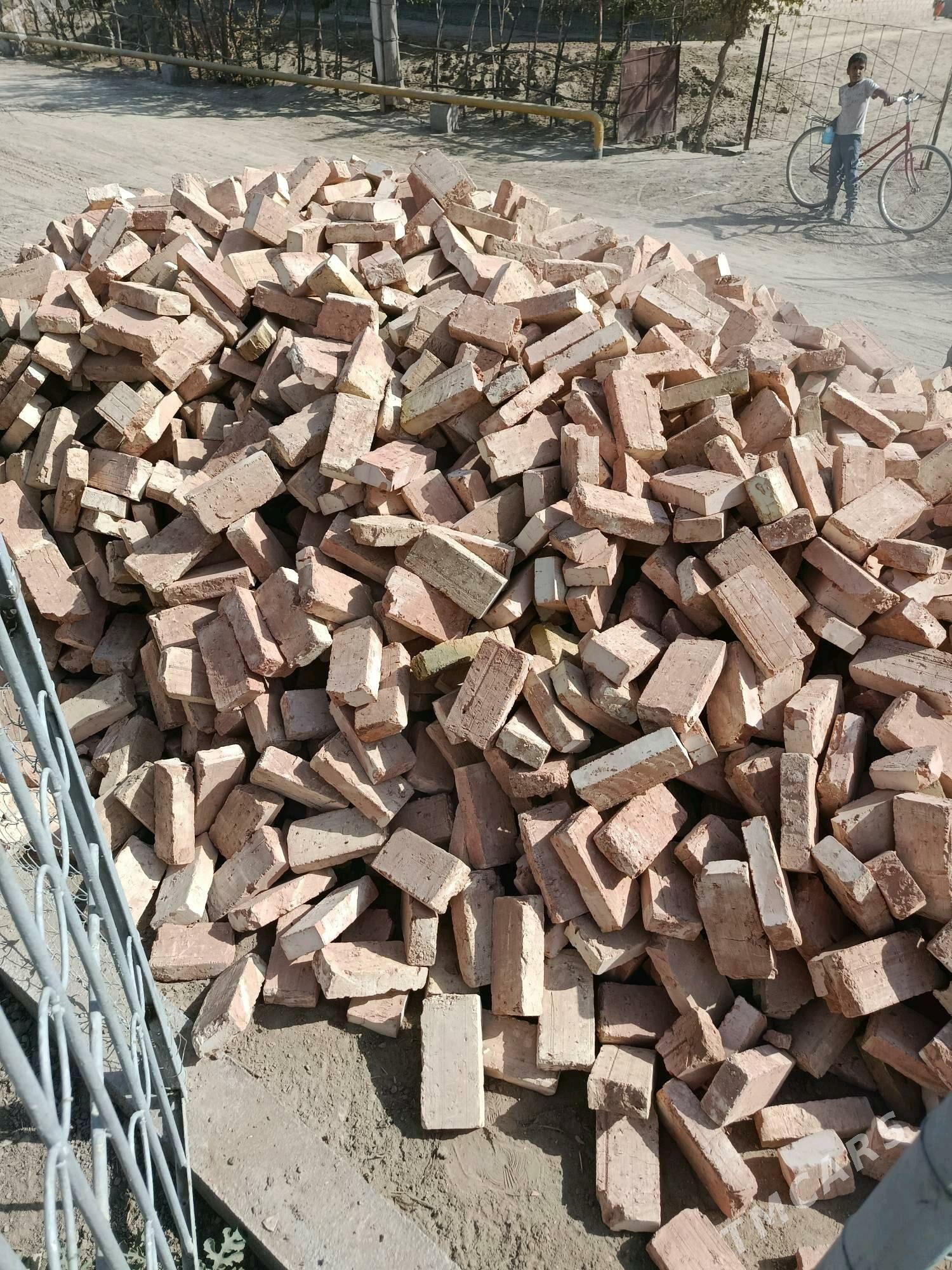 Abişni bişen kerpiç - Baýramaly - img 5