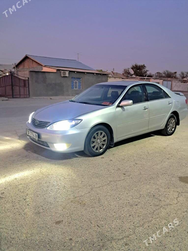 Toyota Camry 2002 - 180 000 TMT - Берекет - img 4