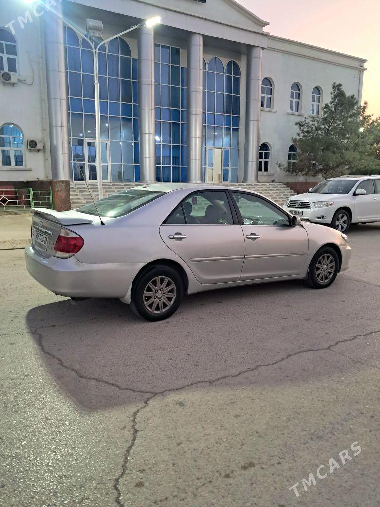Toyota Camry 2002 - 180 000 TMT - Берекет - img 6