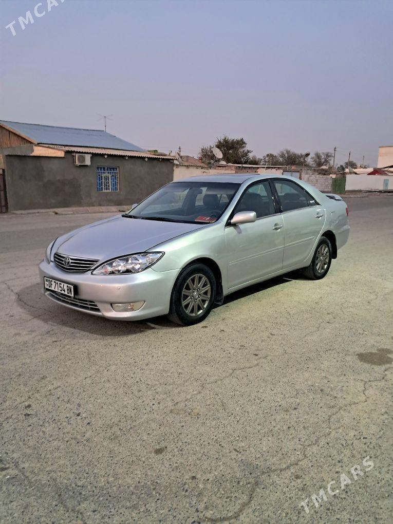 Toyota Camry 2002 - 180 000 TMT - Берекет - img 3