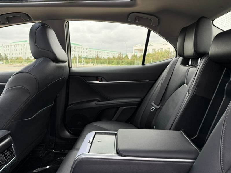 Toyota Camry 2021 - 600 000 TMT - Ашхабад - img 10