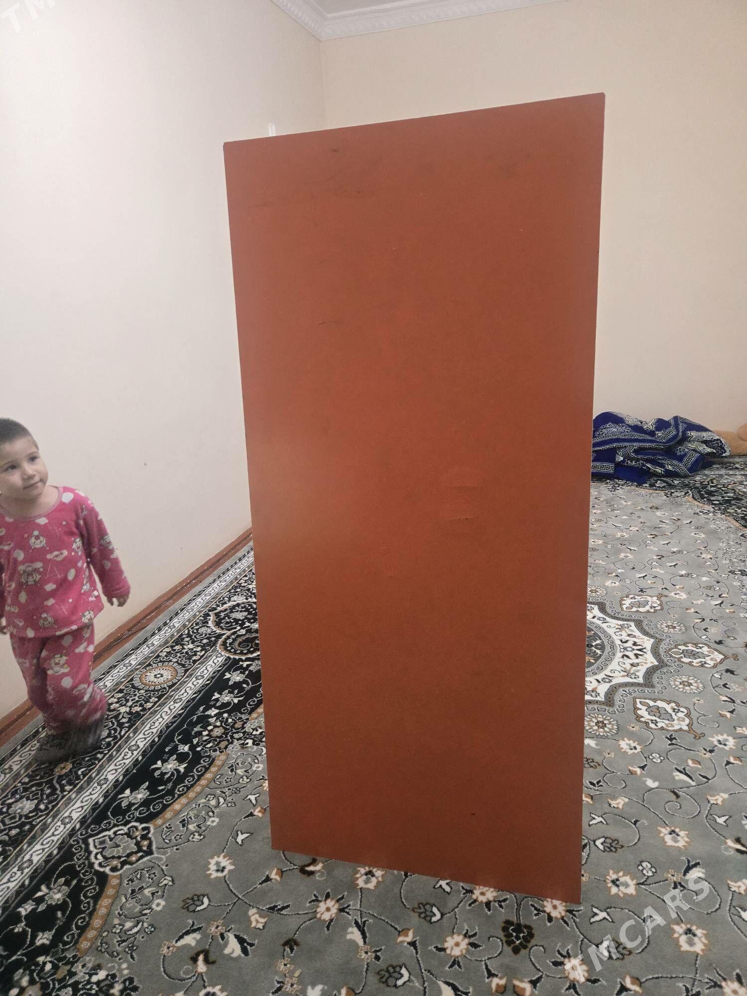 Nahar iyilyan pes stol - Türkmenabat - img 1