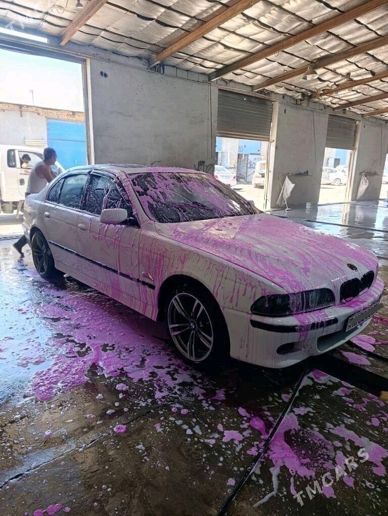 BMW E39 2001 - 130 000 TMT - Дашогуз - img 2