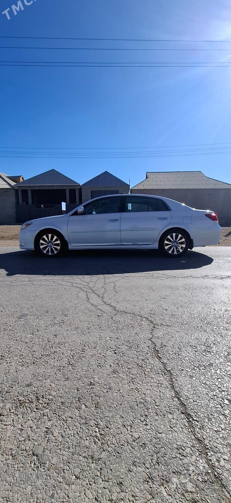 Toyota Avalon 2012 - 330 000 TMT - Гумдаг - img 5