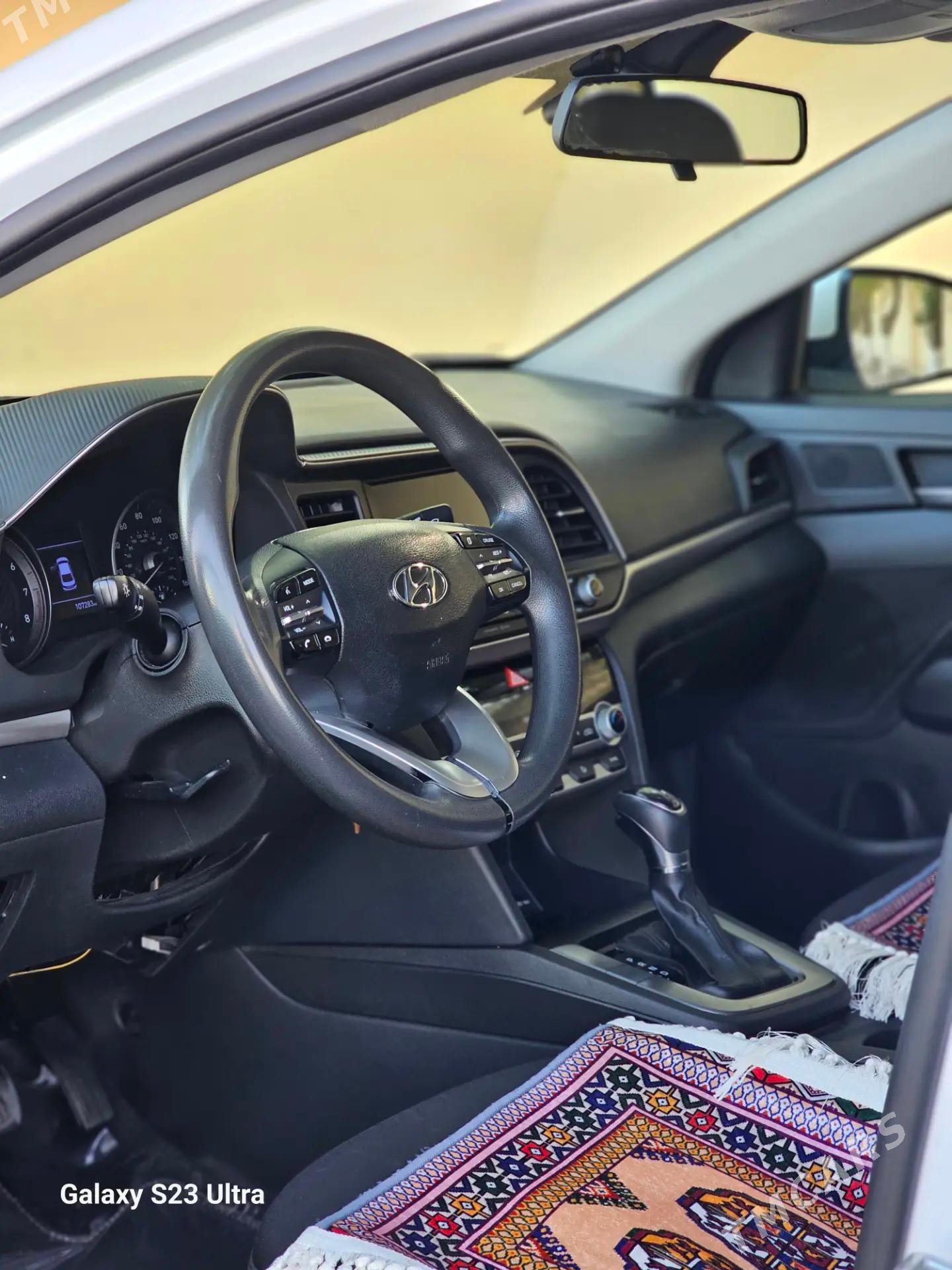 Hyundai Elantra 2020 - 188 000 TMT - Hitrowka - img 5