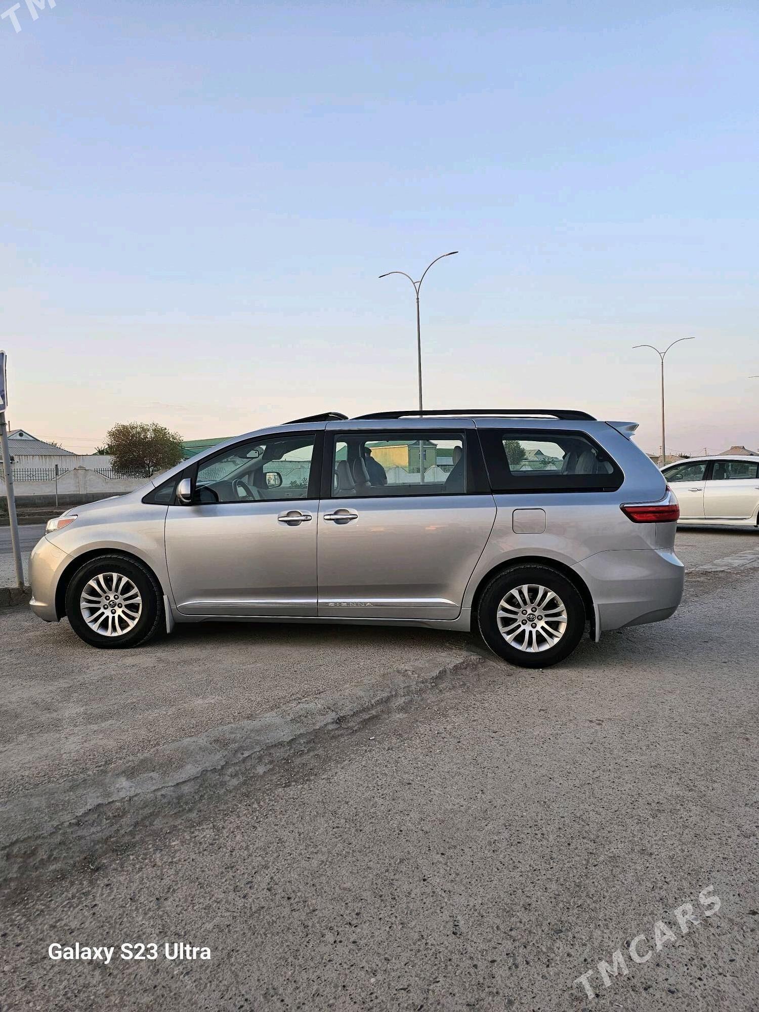 Toyota Sienna 2015 - 330 000 TMT - Tejen - img 4