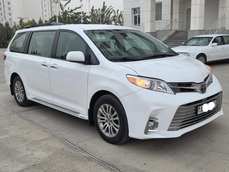 Toyota Sienna 2018 - 395 000 TMT - Ашхабад - img 2