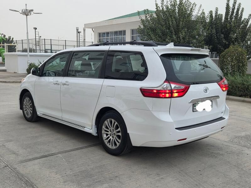 Toyota Sienna 2018 - 395 000 TMT - Ашхабад - img 4