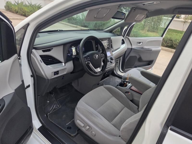 Toyota Sienna 2018 - 395 000 TMT - Ашхабад - img 5